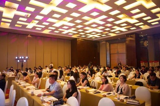 天财宝荣获“2017年北京市金融业最佳诚信企业”称号