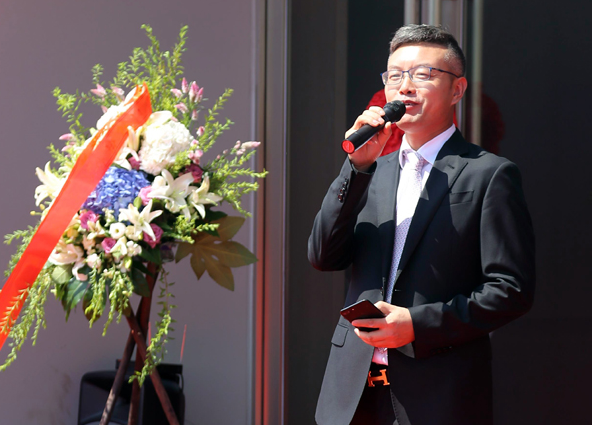 书香门地20周年 开启美学地板2.0时代  