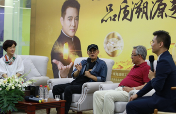 汤臣倍健“无限能”携手李连杰先生，开启品质溯源之旅