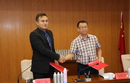 桔叶科技联合冀云公司推出“好天气”牌主动式除雾霾产品
