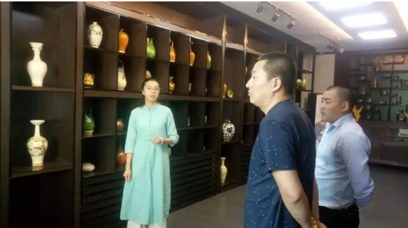 贷财行考察“辽瓷”项目 助力非遗产业发展  