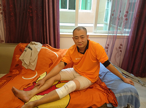 点我达温州骑手送单途中，见义勇为救80岁老人  