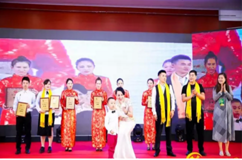 中国财商教育品牌——领动中国财富平台周年庆典  