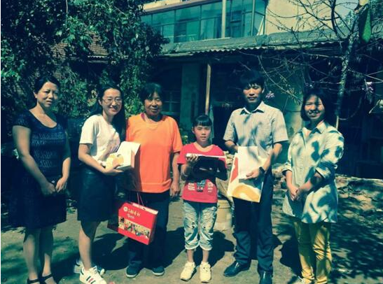 新学期小如收到来自一起作业的“大礼”